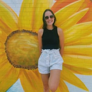 Meet your Posher, Dani